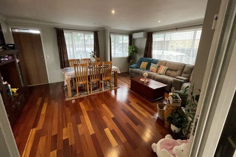 Photo of property in 11 Puhinui Road, Manukau, Auckland, 2104