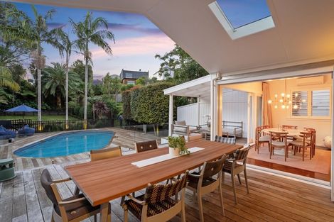 Photo of property in 17 West End Road, Herne Bay, Auckland, 1022