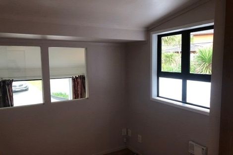 Photo of property in 51 Saddleback Rise, Murrays Bay, Auckland, 0630