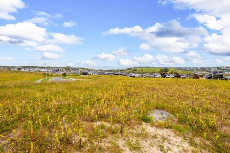 Photo of property in 44 Waitai Close, Long Bay, 0630