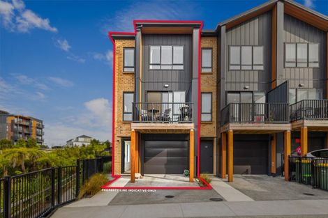 Photo of property in 7/35 Marine Parade, Hobsonville, Auckland, 0616