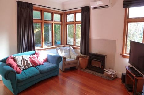 Photo of property in 29 Melrose Road, Island Bay, Wellington, 6023