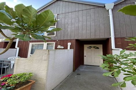 Photo of property in 5a/66 Mount Eden Road, Mount Eden, Auckland, 1024