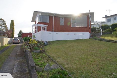 Photo of property in 40 Alison Street, Hamilton Lake, Hamilton, 3204