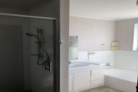 Photo of property in 4/66 Elizabeth Street, Riccarton, Christchurch, 8041