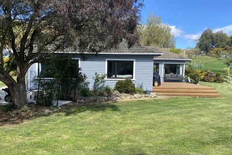 Photo of property in 122 Cormacks-kia Ora Road, Cormacks, Oamaru, 9495