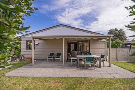 Photo of property in 7a Lee Street, Whitianga, 3510