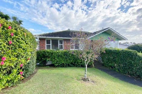 Photo of property in 58 Marlborough Avenue, Glenfield, Auckland, 0629