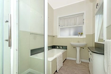 Photo of property in 127 Stout Street, Whataupoko, Gisborne, 4010