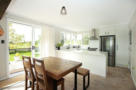 Photo of property in 32 Mccardle Road, Pahiatua, 4984