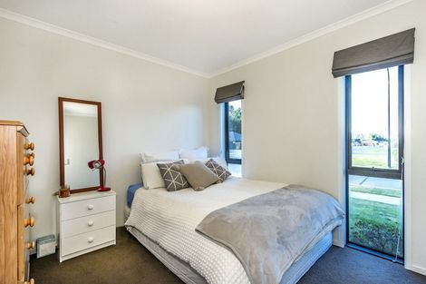 Photo of property in 61 Farnborough Way, Rolleston, 7615