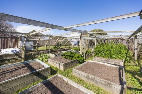 Photo of property in 9 Chrystal Street, Foxton Beach, Foxton, 4815