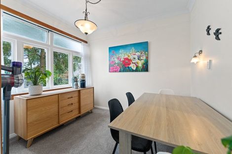 Photo of property in 10 Tamatea Road, Taupo, 3330