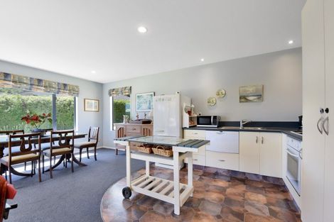 Photo of property in 23 Rimu Terrace, Waikawa, Picton, 7220