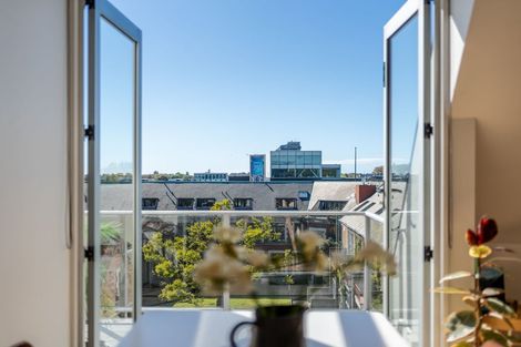 Photo of property in 16/15 Peterborough Street, Christchurch Central, Christchurch, 8013