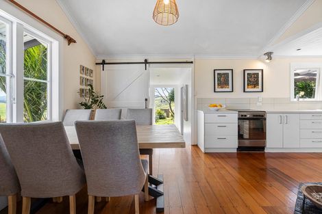 Photo of property in 407 Pataua Road South, Pataua South, Onerahi, 0192