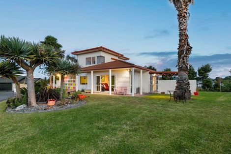 Photo of property in 48 Manor Park Drive, Pyes Pa, Tauranga, 3112