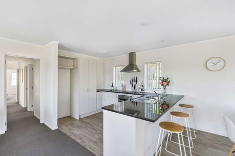 Photo of property in 32 Riverhaven Drive, Wade Heads, Whangaparaoa, 0932