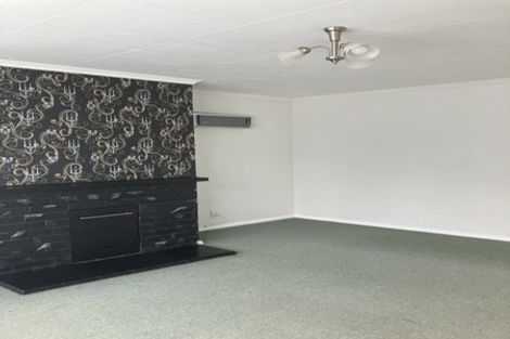 Photo of property in 106 Cambridge Terrace, Fairfield, Lower Hutt, 5011