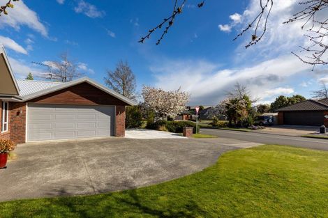 Photo of property in 2 Hitaua Place, Redwoodtown, Blenheim, 7201