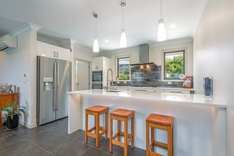 Photo of property in 78 County Heights Drive, Aokautere, 4471