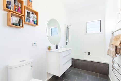 Photo of property in 126 Pukehina Parade, Pukehina, Te Puke, 3189
