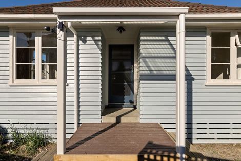Photo of property in 4-6 Dix Crescent, Riversdale, Blenheim, 7201