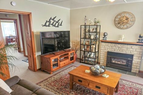 Photo of property in 602 Queen Sh25 Street, Thames, 3500