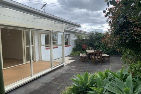 Photo of property in 4/138 Hutchinson Avenue, New Lynn, Auckland, 0600