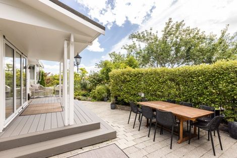 Photo of property in 1/18 Chambers Street, Havelock North, 4130