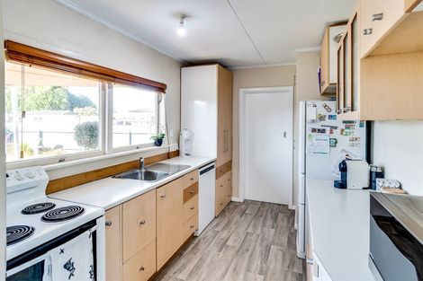 Photo of property in 2 Alexander Avenue, Onekawa, Napier, 4110