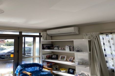 Photo of property in 114b Edinburgh Street, Pukekohe, 2120