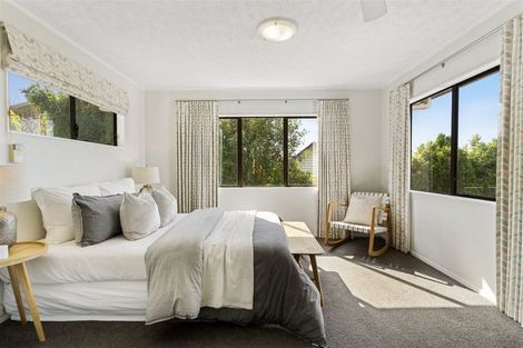 Photo of property in 1/9 Marigold Place, Mairangi Bay, Auckland, 0630