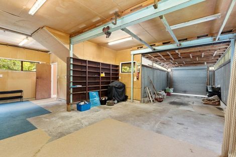 Photo of property in 33 Buckleton Road, Tawharanui Peninsula, Matakana, 0986