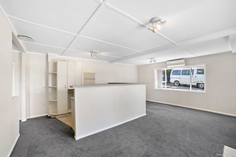 Photo of property in 217 Glamorgan Drive, Torbay, Auckland, 0630
