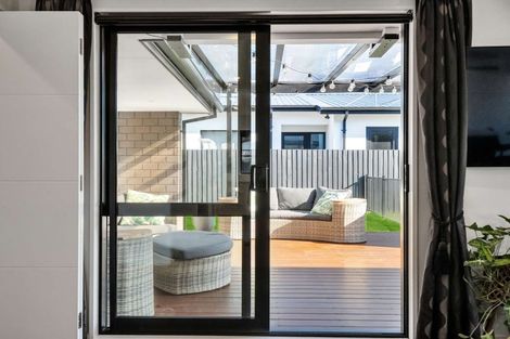 Photo of property in 10 Kohunga Crescent, Bottle Lake, Christchurch, 8083