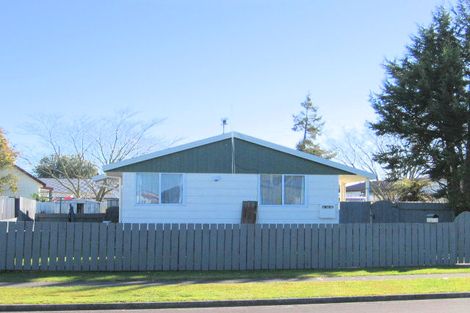 Photo of property in 60b Sunnyside Road, Nawton, Hamilton, 3200