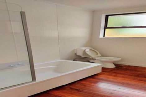 Photo of property in 8 Caen Road, Panmure, Auckland, 1072