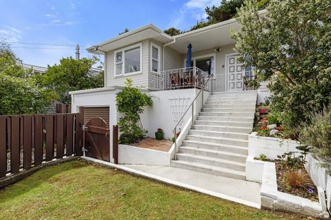 Photo of property in 27 Lord Street, Stokes Valley, Lower Hutt, 5019