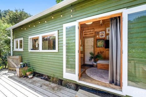 Photo of property in 159 Pinehaven Road, Pinehaven, Upper Hutt, 5019