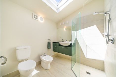 Photo of property in 36a Molyneux Close, Whitby, Porirua, 5024