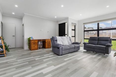 Photo of property in 5 Huamanu Street, Pukekohe, 2120