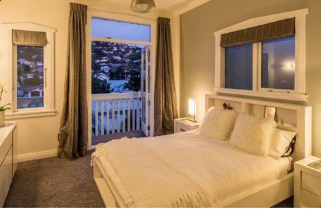 Photo of property in 102 The Parade, Island Bay, Wellington, 6023