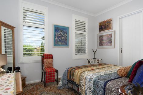 Photo of property in 49 Lakeside Terrace, Omokoroa, 3114