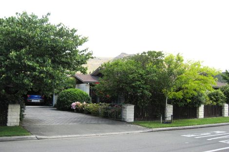 Photo of property in 31 Laing Crescent, Heathcote Valley, Christchurch, 8022