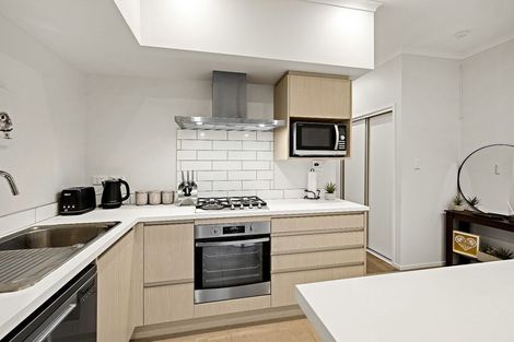 Photo of property in 13 Wai Place, Westgate, Auckland, 0614