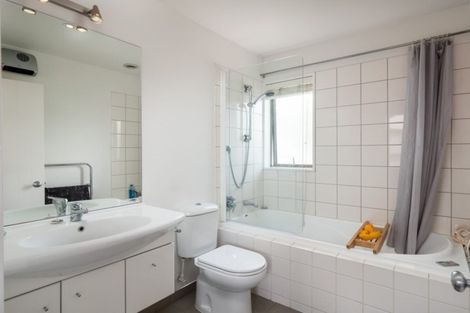 Photo of property in 109 Innes Road, St Albans, Christchurch, 8052