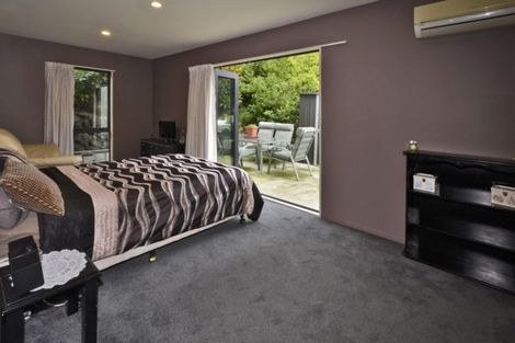 Photo of property in 89a Clarendon Terrace, Woolston, Christchurch, 8023