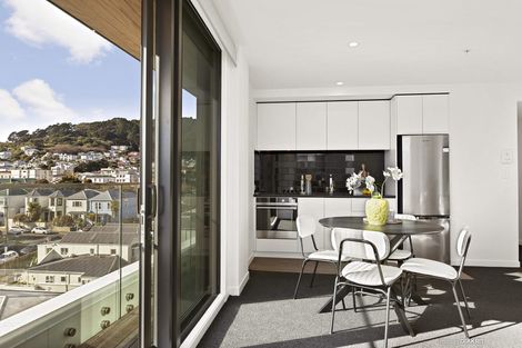 Photo of property in Alpha Apartments, 703/4 Elizabeth Street, Mount Victoria, Wellington, 6011
