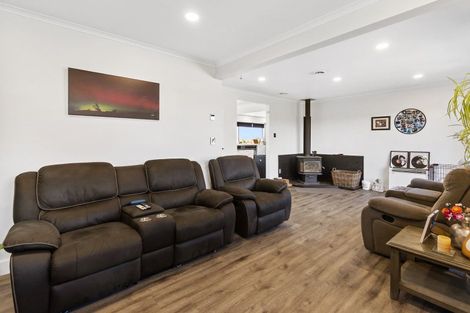 Photo of property in 8 Arowhenua Station Road, Kerrytown, Timaru, 7973